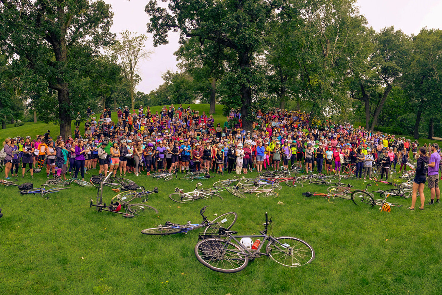 Babes In Bikeland An Alleycat Unlike Any Other ARTCRANK